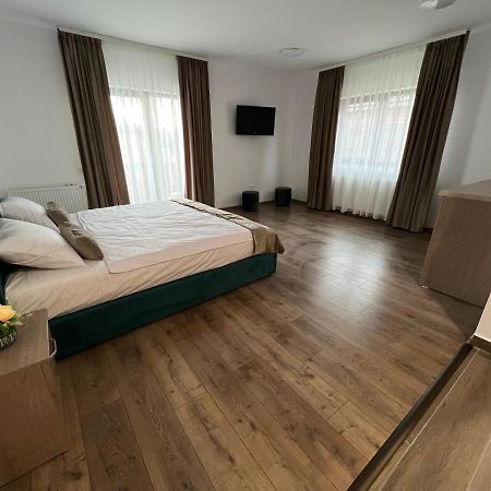 Aparthotel Plevnei 3 Cluj-Napoca Ngoại thất bức ảnh