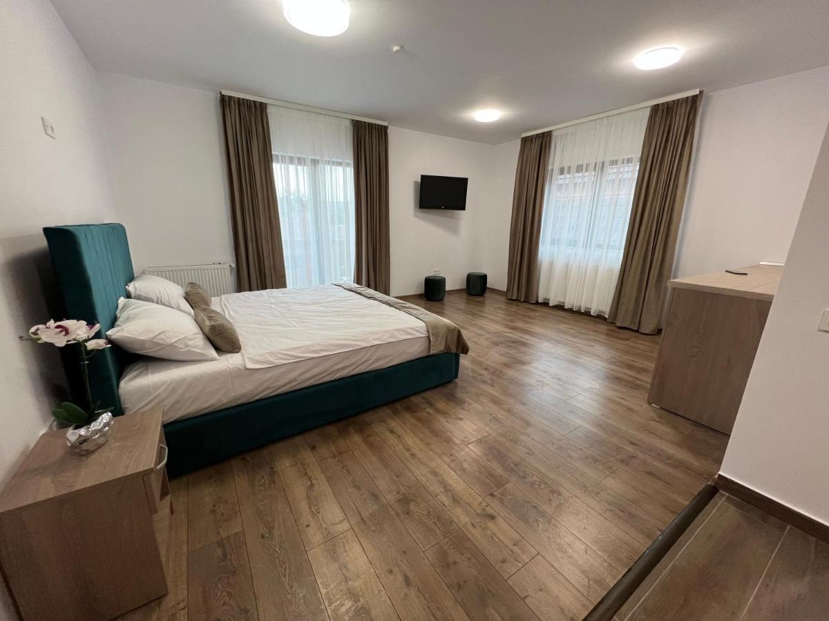 Aparthotel Plevnei 3 Cluj-Napoca Ngoại thất bức ảnh